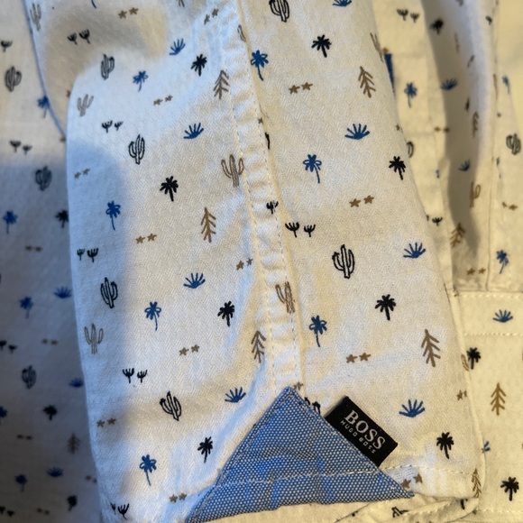 Men’s Hugo Boss button down - Picture 10 of 11